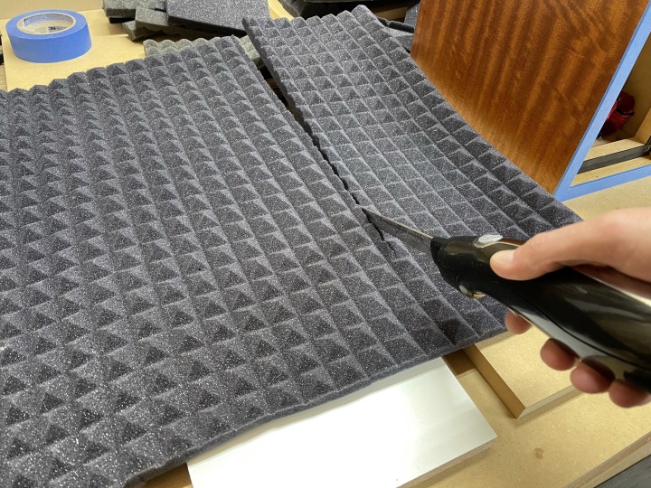 Cutting foam